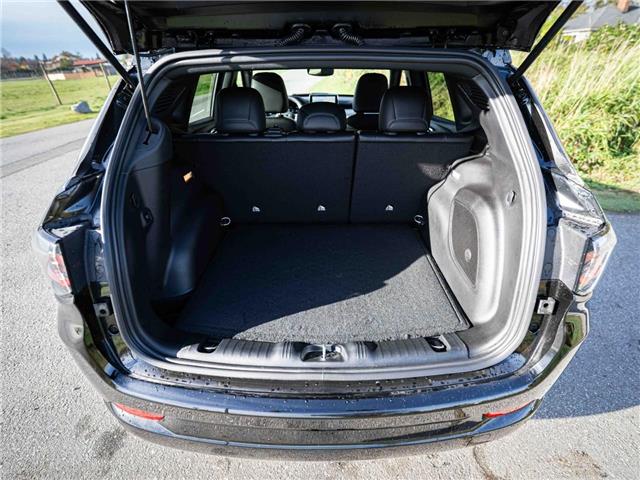 2025 Jeep Compass Limited (Stk: S618763) in Surrey - Image 23 of 24