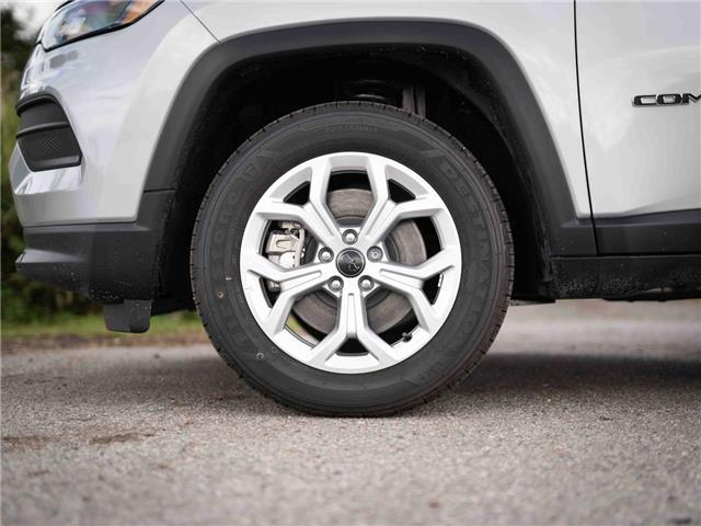 2026 Jeep Compass Sport (Stk: T155703) in Surrey - Image 6 of 23