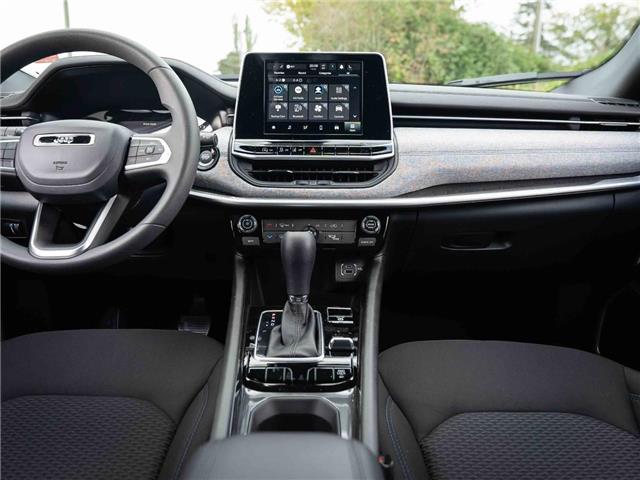 2026 Jeep Compass Sport (Stk: T155703) in Surrey - Image 12 of 23