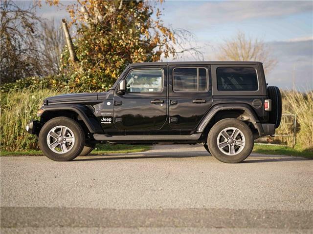 2021 Jeep Wrangler Unlimited Sahara (Stk: 30490) in Surrey - Image 3 of 23