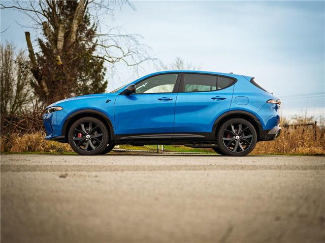 2024 Dodge Hornet PHEV R/T Plus (Stk: RA19861) in Surrey - Image 3 of 21