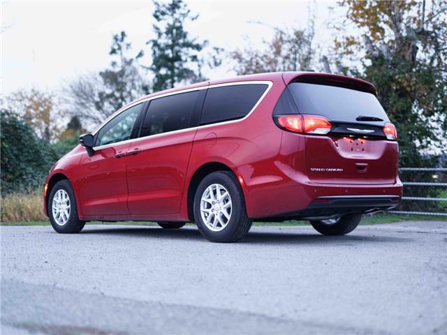 2026 Chrysler Grand Caravan SXT (Stk: T187182) in Surrey - Image 4 of 20