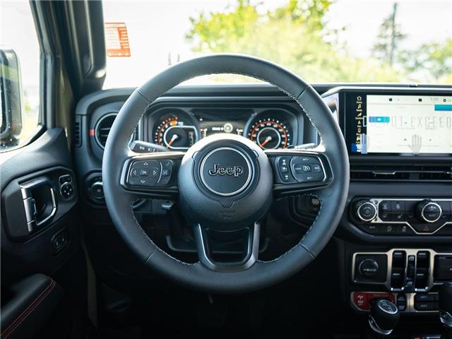 2025 Jeep Wrangler Rubicon (Stk: S611943) in Surrey - Image 10 of 19