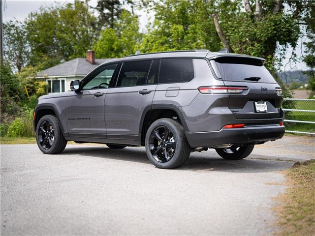 2025 Jeep Grand Cherokee L Laredo (Stk: S695941) in Surrey - Image 4 of 22