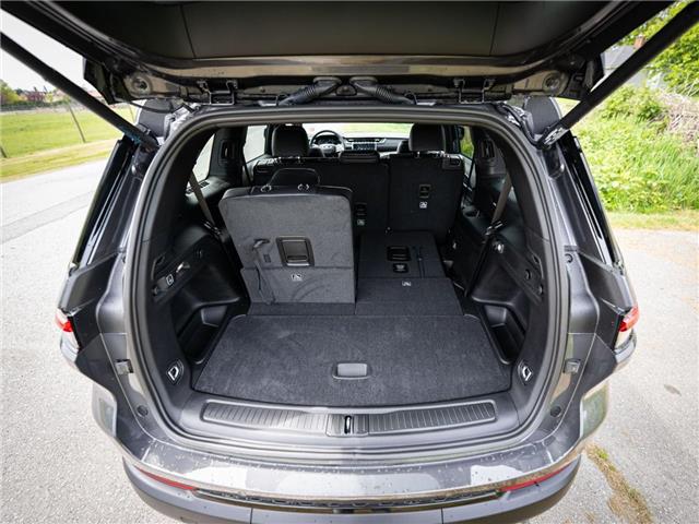 2025 Jeep Grand Cherokee L Laredo (Stk: S695941) in Surrey - Image 20 of 22