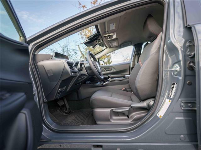 2025 Toyota Prius Plug-In Hybrid SE (Stk: 30450) in Surrey - Image 9 of 25