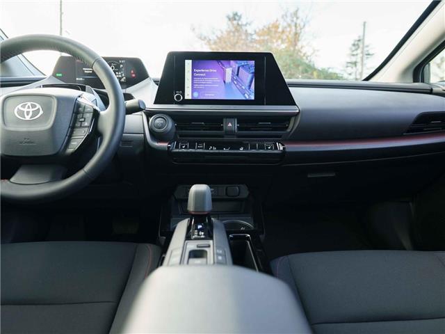 2025 Toyota Prius Plug-In Hybrid SE (Stk: 30450) in Surrey - Image 15 of 25