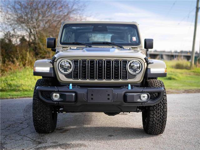 2025 Jeep Wrangler 4xe Rubicon (Stk: S624816) in Surrey - Image 2 of 26