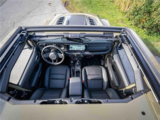 2025 Jeep Wrangler 4xe Rubicon (Stk: S624816) in Surrey - Image 12 of 26