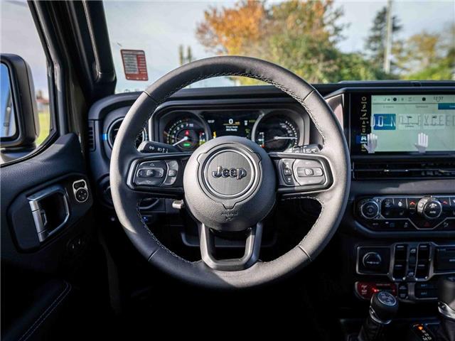 2025 Jeep Wrangler 4xe Rubicon (Stk: S624816) in Surrey - Image 14 of 26