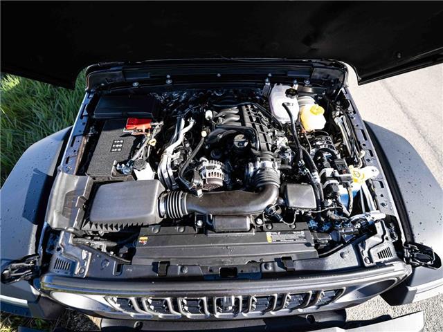 2025 Jeep Wrangler Rubicon (Stk: S653189) in Surrey - Image 7 of 25