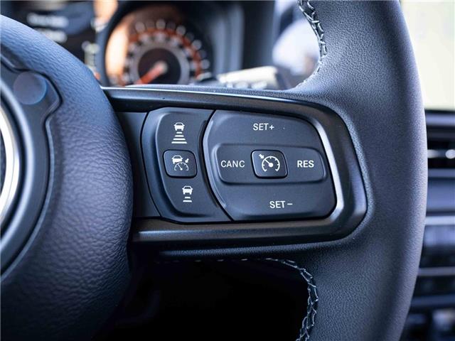 2025 Jeep Wrangler Rubicon (Stk: S653189) in Surrey - Image 11 of 25