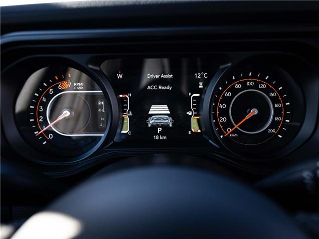 2025 Jeep Wrangler Rubicon (Stk: S653189) in Surrey - Image 12 of 25