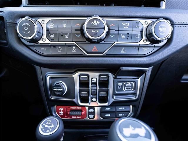 2025 Jeep Wrangler Rubicon (Stk: S653189) in Surrey - Image 15 of 25