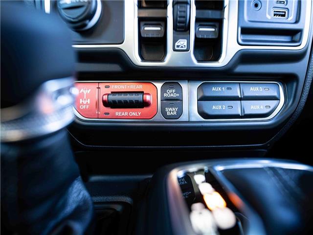 2025 Jeep Wrangler Rubicon (Stk: S653189) in Surrey - Image 17 of 25