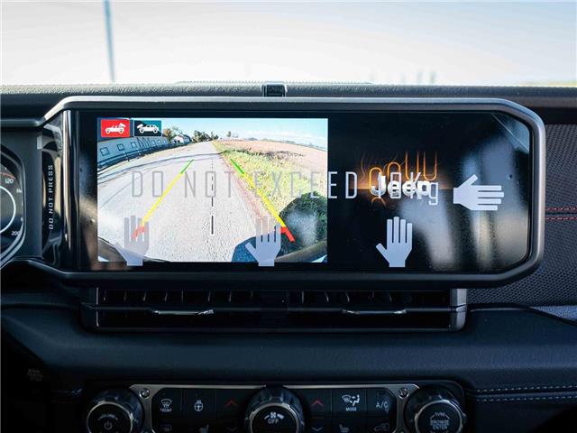 2025 Jeep Wrangler Rubicon (Stk: S653189) in Surrey - Image 20 of 25