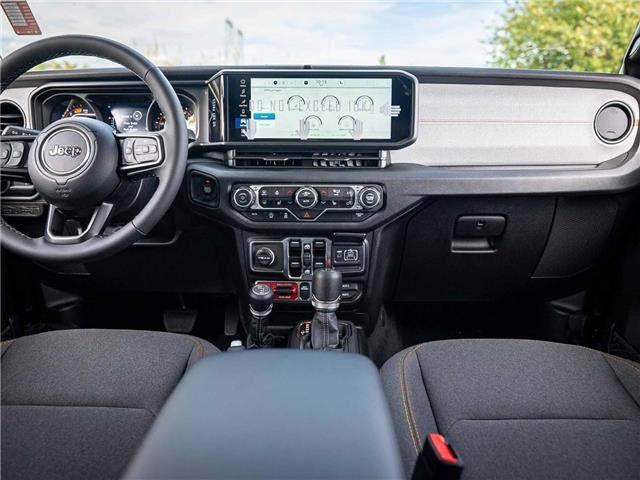 2025 Jeep Wrangler Sport (Stk: S611811) in Surrey - Image 14 of 22