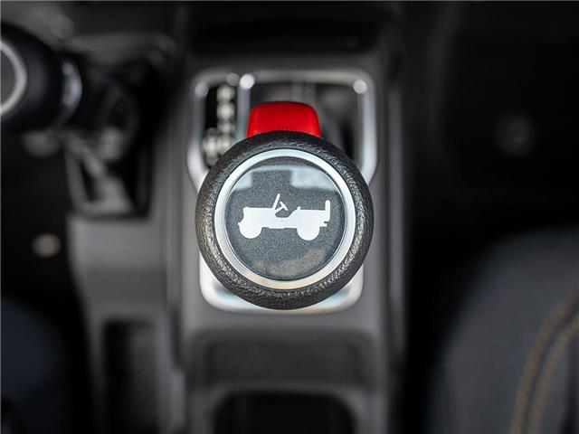 2025 Jeep Wrangler Sport (Stk: S611811) in Surrey - Image 18 of 22