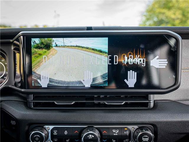 2025 Jeep Wrangler Sport (Stk: S611811) in Surrey - Image 19 of 22
