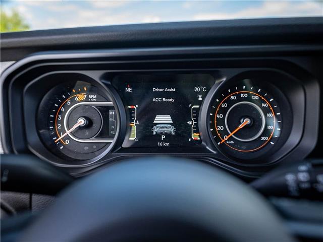 2025 Jeep Wrangler Sport (Stk: S611810) in Surrey - Image 15 of 27