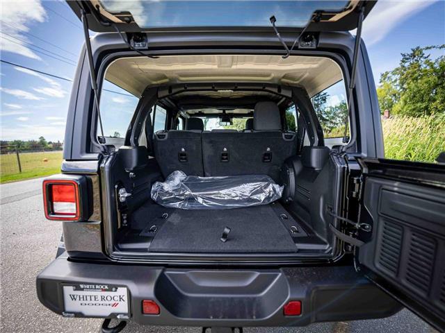 2025 Jeep Wrangler Sport (Stk: S611810) in Surrey - Image 25 of 27