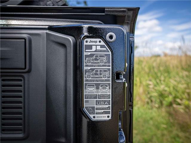 2025 Jeep Wrangler Sport (Stk: S611810) in Surrey - Image 26 of 27