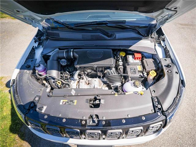 2025 Jeep Compass Altitude (Stk: S519338) in Surrey - Image 7 of 24