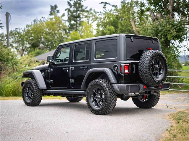 2025 Jeep Wrangler Sport (Stk: S605585) in Surrey - Image 4 of 25