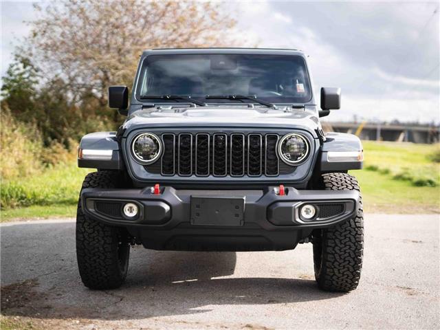 2025 Jeep Wrangler Rubicon (Stk: S658701) in Surrey - Image 2 of 47