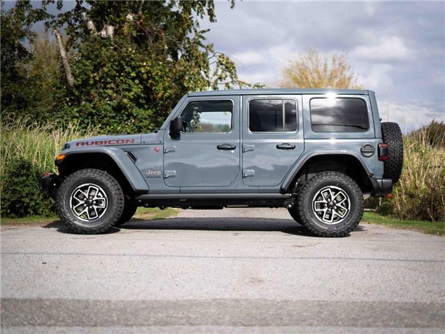 2025 Jeep Wrangler Rubicon (Stk: S658701) in Surrey - Image 3 of 47