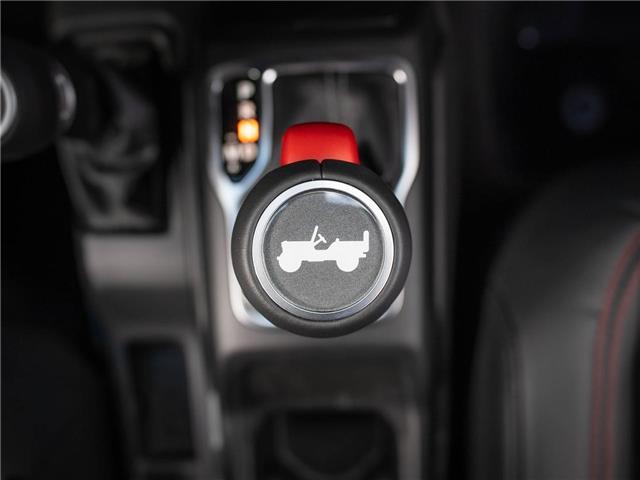 2025 Jeep Wrangler Rubicon (Stk: S658701) in Surrey - Image 40 of 47