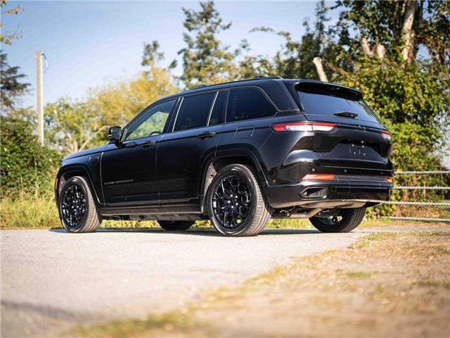 2022 Jeep Grand Cherokee 4xe Summit (Stk: S562185A) in Surrey - Image 4 of 28
