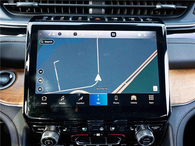 2022 Jeep Grand Cherokee 4xe Summit (Stk: S562185A) in Surrey - Image 17 of 28