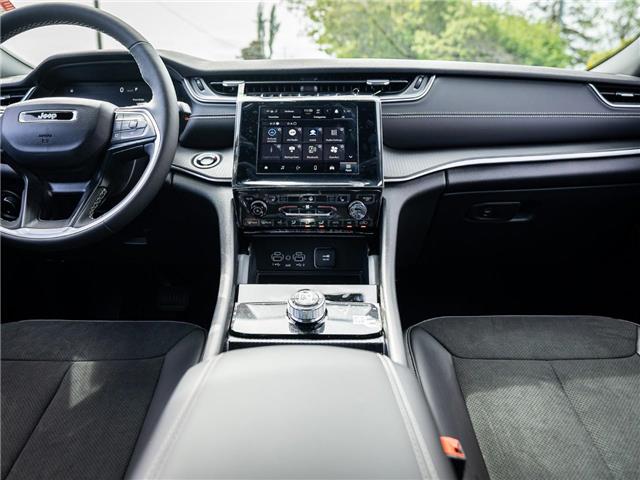 2025 Jeep Grand Cherokee Laredo (Stk: S323434) in Surrey - Image 12 of 21