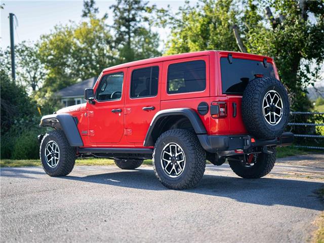2025 Jeep Wrangler Rubicon (Stk: S605576) in Surrey - Image 4 of 23