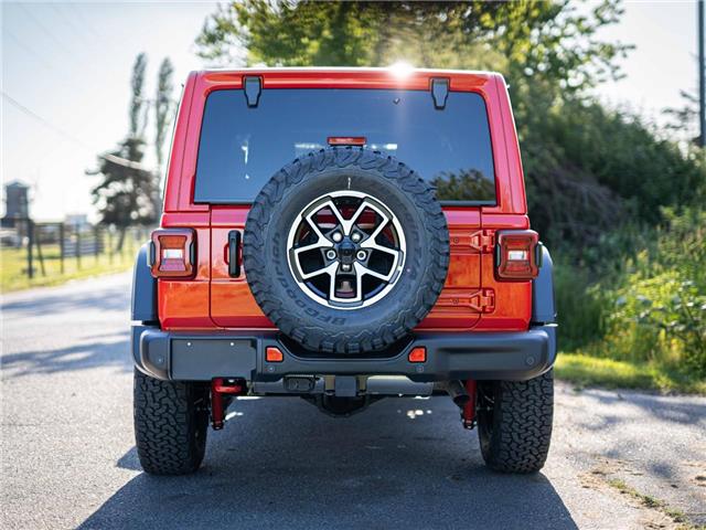 2025 Jeep Wrangler Rubicon (Stk: S605576) in Surrey - Image 5 of 23
