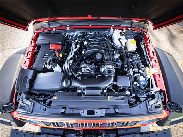 2025 Jeep Wrangler Rubicon (Stk: S605576) in Surrey - Image 7 of 23