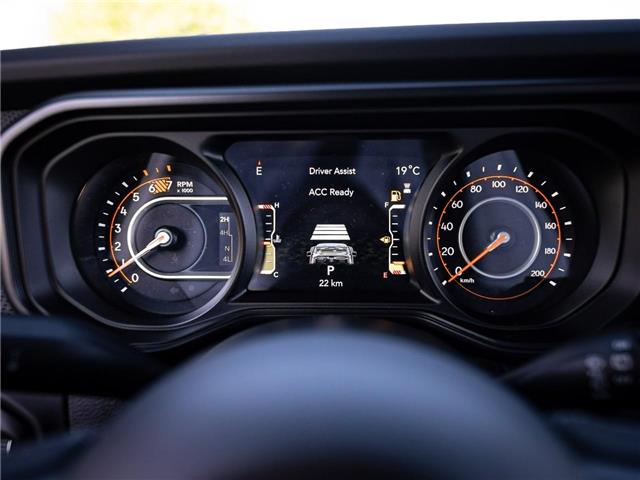 2025 Jeep Wrangler Rubicon (Stk: S605576) in Surrey - Image 11 of 23