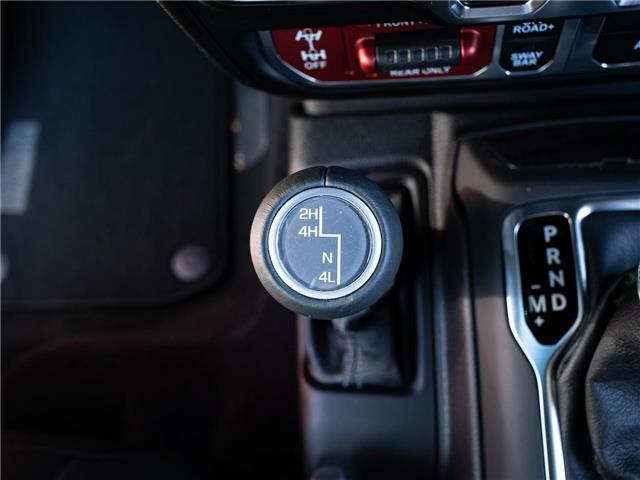 2025 Jeep Wrangler Rubicon (Stk: S605576) in Surrey - Image 16 of 23