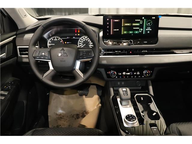 2026 Mitsubishi Outlander SE (Stk: T26061) in Edmonton - Image 14 of 32