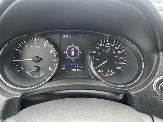 2018 Nissan Rogue SL in Charlottetown - Image 13 of 19