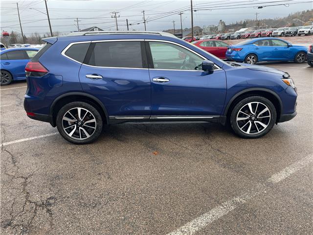 2018 Nissan Rogue SL in Charlottetown - Image 6 of 19
