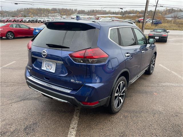 2018 Nissan Rogue SL in Charlottetown - Image 7 of 19