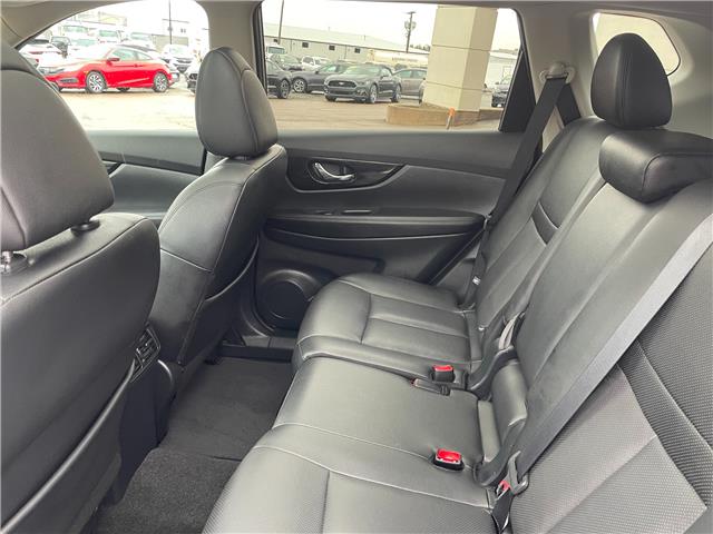 2018 Nissan Rogue SL in Charlottetown - Image 18 of 19