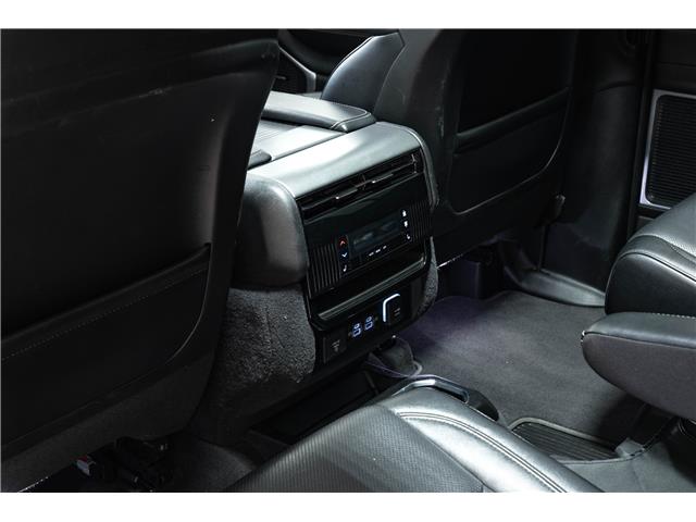 2024 Jeep Wagoneer Series II Carbide (Stk: ARUC930) in Calgary - Image 33 of 39