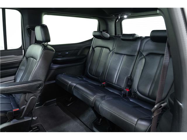 2024 Jeep Wagoneer Series II Carbide (Stk: ARUC930) in Calgary - Image 38 of 39