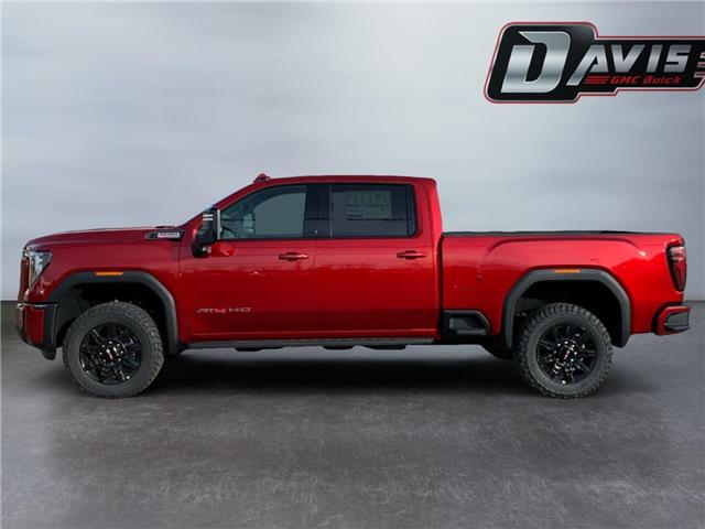 2026 GMC Sierra 2500HD AT4 (Stk: 351109) in Medicine Hat - Image 2 of 16