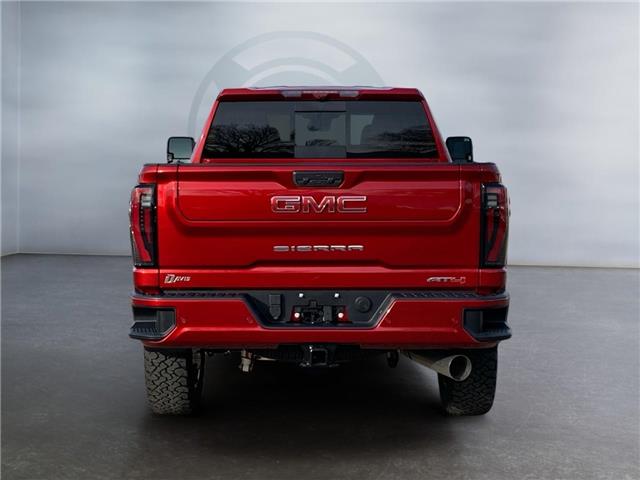 2026 GMC Sierra 2500HD AT4 (Stk: 351109) in Medicine Hat - Image 4 of 16