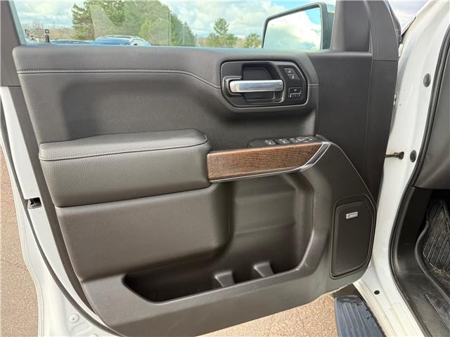 2021 GMC Sierra 1500 Denali (Stk: 24657) in Pembroke - Image 23 of 40