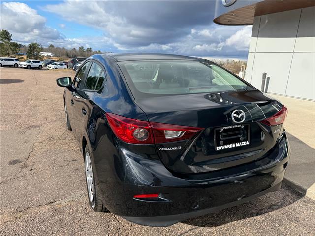 2018 Mazda Mazda3 GX (Stk: 24655) in Pembroke - Image 12 of 19